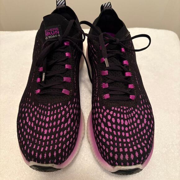 Sketchers Go Run MaxRoad 4 Hyper Foam Sneakers - Women’s Size 7 - Picture 3 of 8